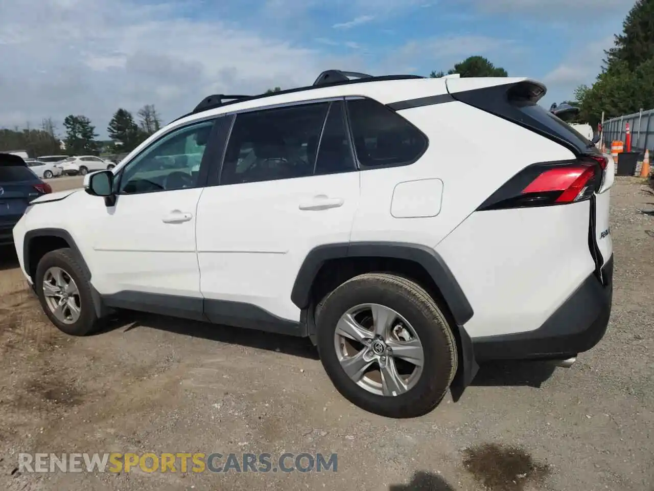 2 Photograph of a damaged car 2T3P1RFV0PC381147 TOYOTA RAV4 2023