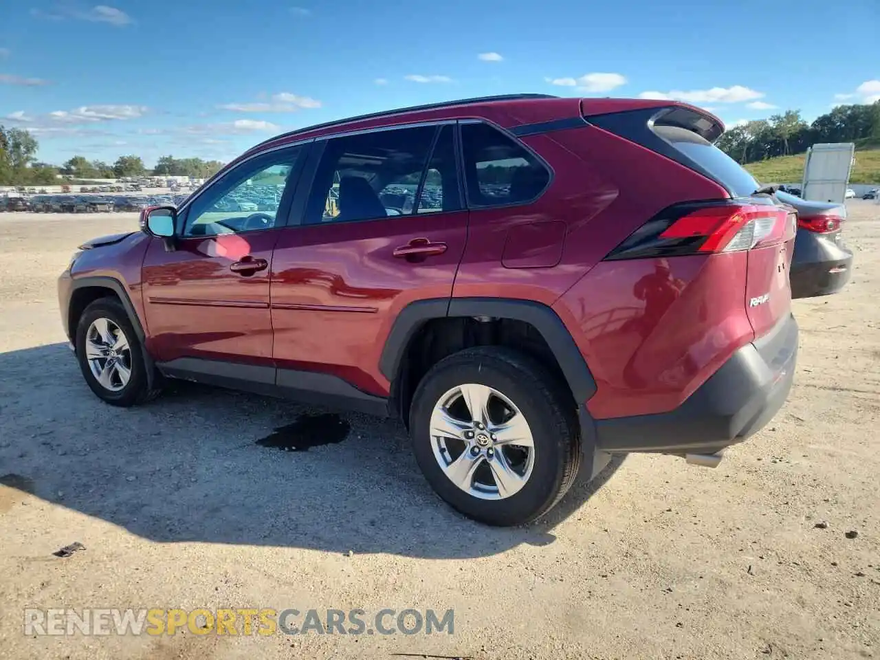 2 Photograph of a damaged car 2T3P1RFV1PW360404 TOYOTA RAV4 2023