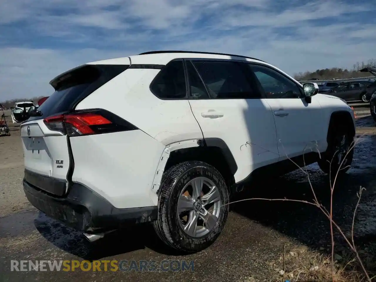 3 Photograph of a damaged car 2T3P1RFV1PW368633 TOYOTA RAV4 2023