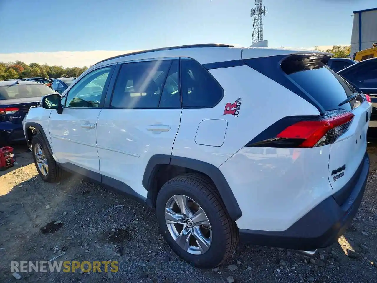 2 Фотография поврежденного автомобиля 2T3P1RFV2PW330280 TOYOTA RAV4 2023