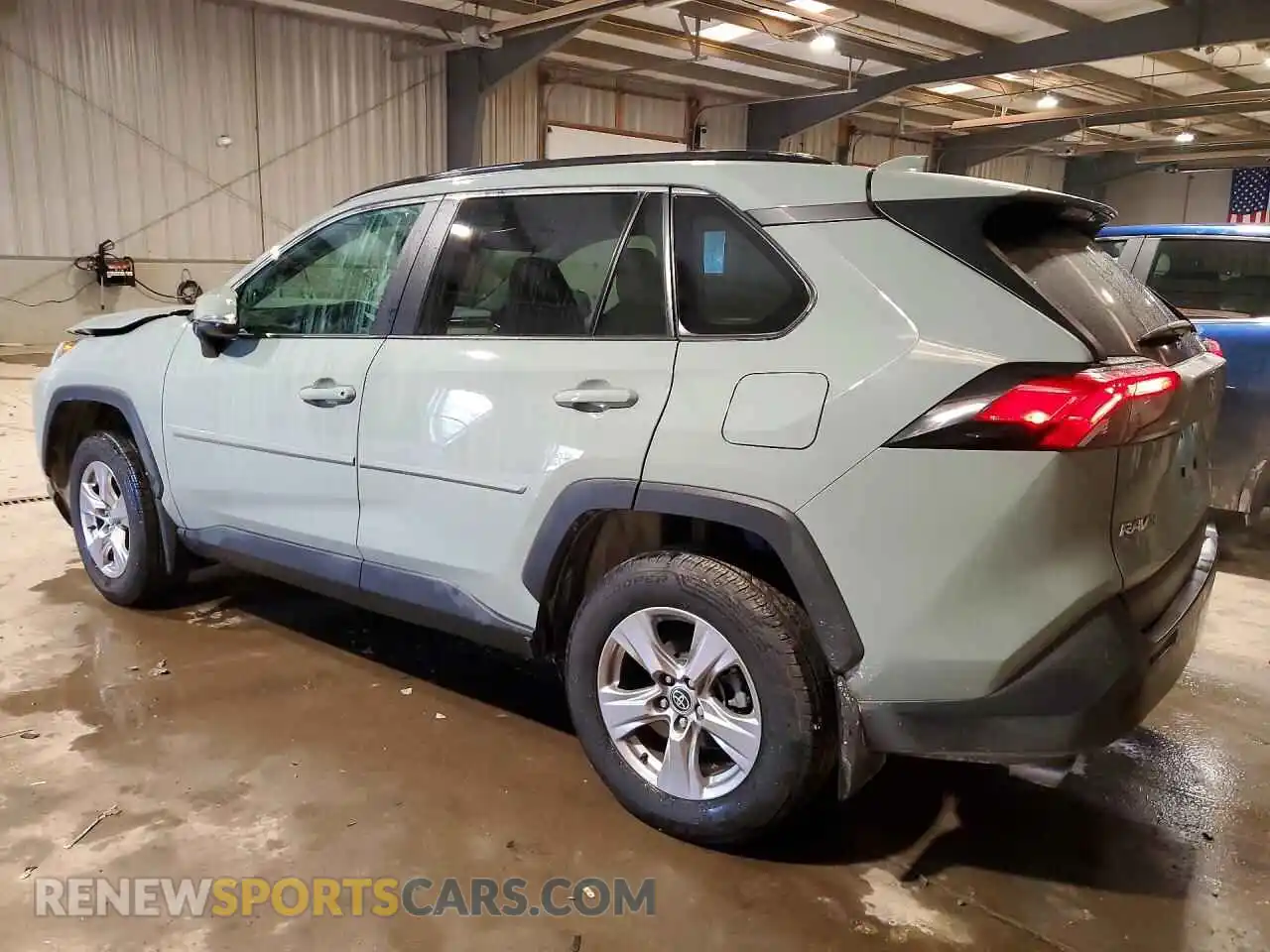 2 Photograph of a damaged car 2T3P1RFV2PW346947 TOYOTA RAV4 2023