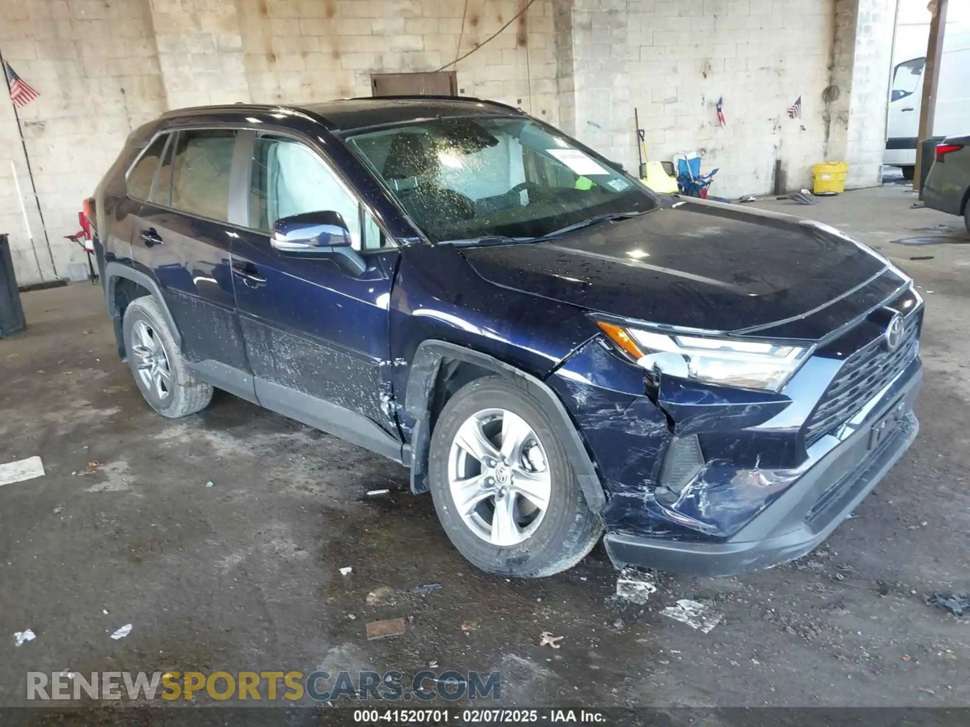 1 Photograph of a damaged car 2T3P1RFV2PW350478 TOYOTA RAV4 2023
