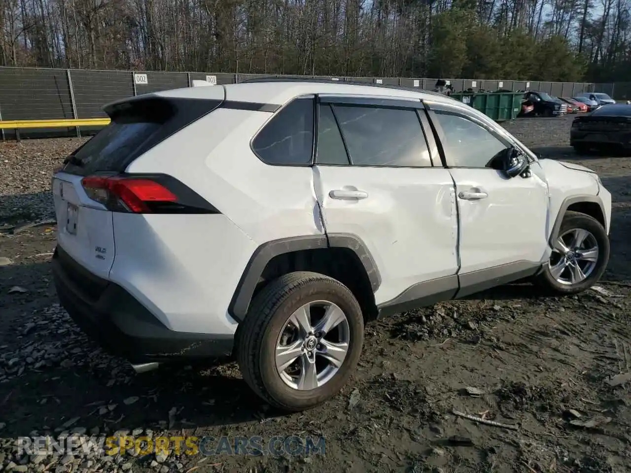 3 fotografías del automóvil dañado 2T3P1RFV3PC327633 TOYOTA RAV4 2023