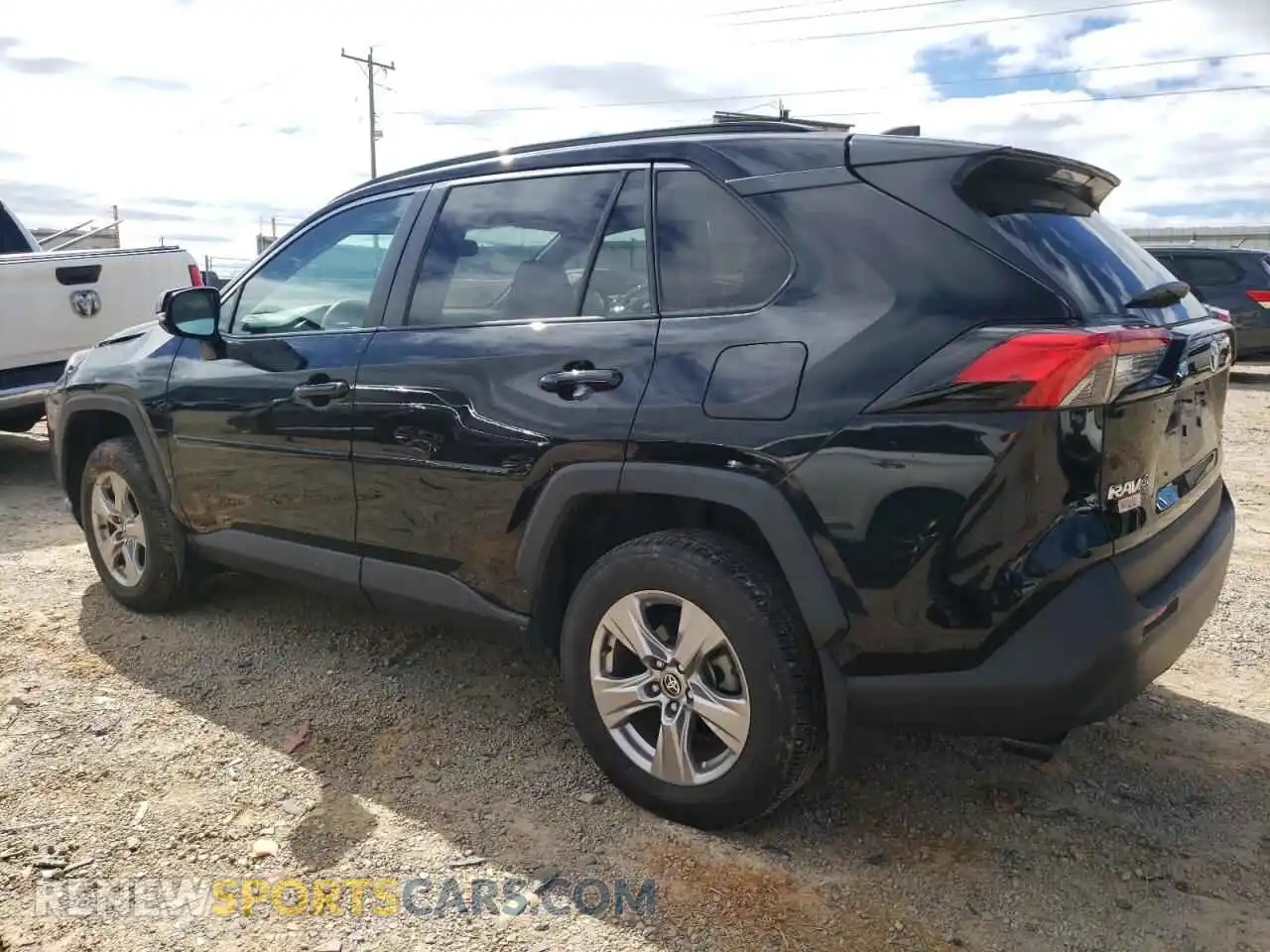 2 Photograph of a damaged car 2T3P1RFV3PC337384 TOYOTA RAV4 2023