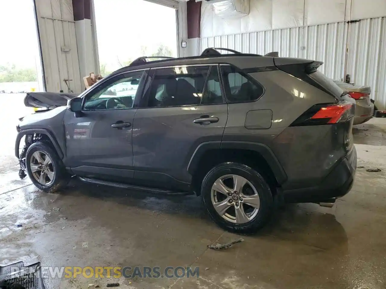 2 Photograph of a damaged car 2T3P1RFV3PW334306 TOYOTA RAV4 2023
