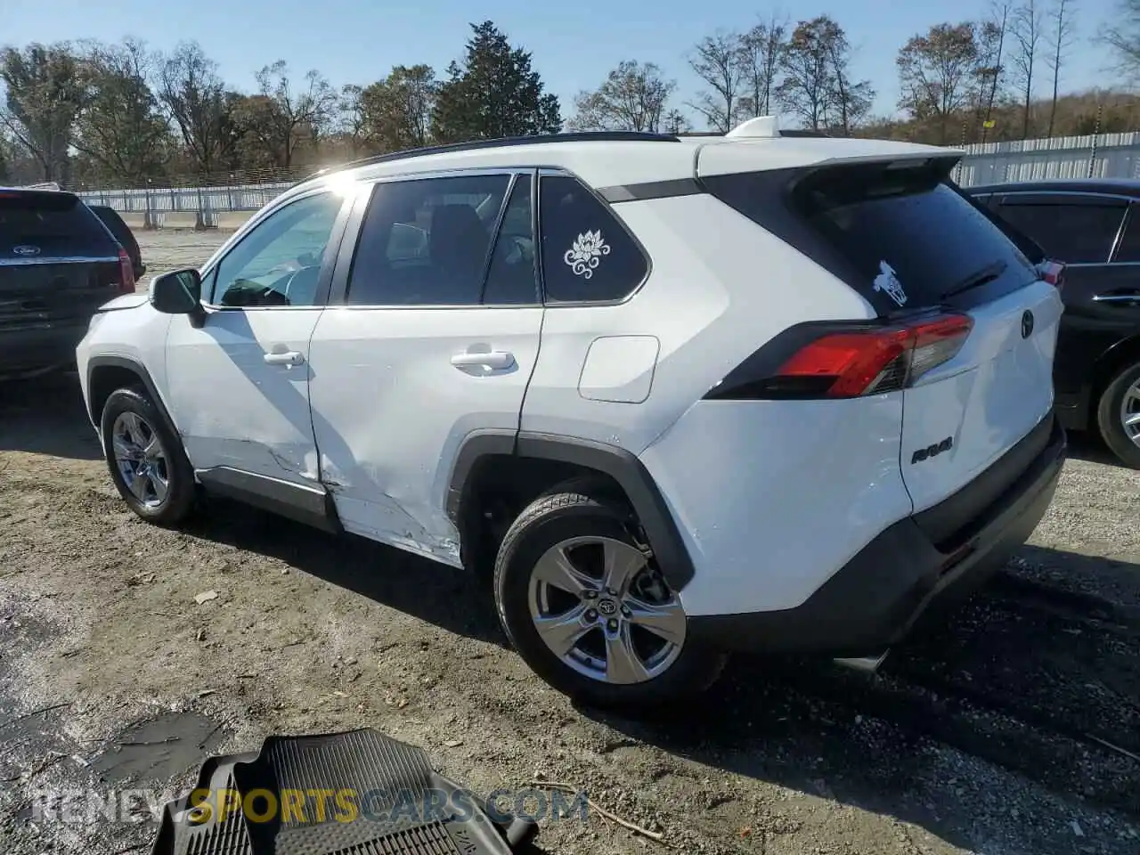 2 Photograph of a damaged car 2T3P1RFV3PW343006 TOYOTA RAV4 2023