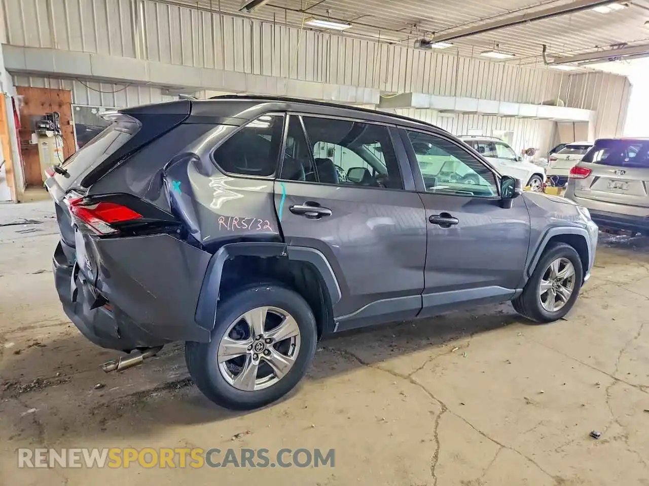 3 Photograph of a damaged car 2T3P1RFV3PW353289 TOYOTA RAV4 2023