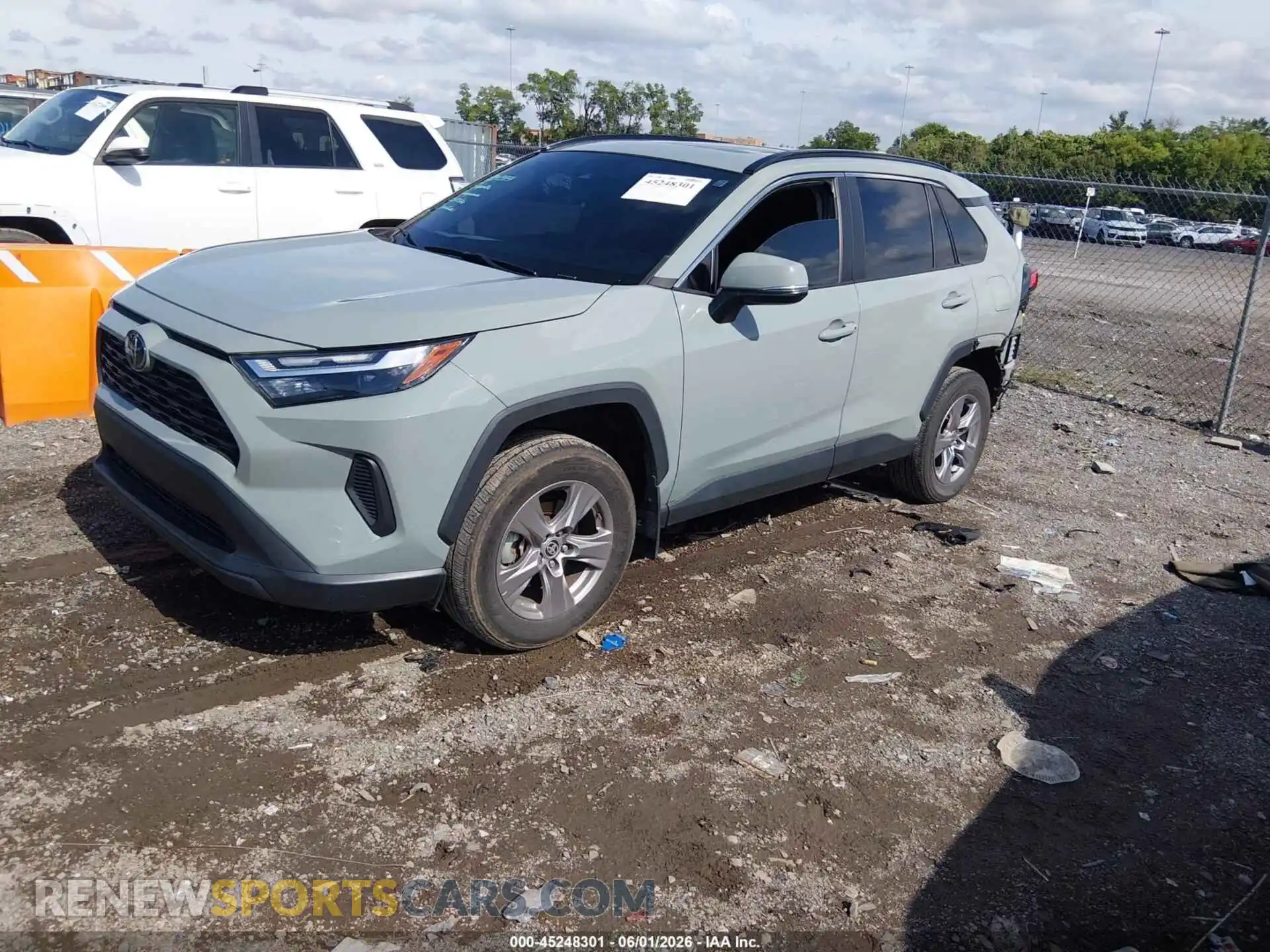 2 Photograph of a damaged car 2T3P1RFV3PW379617 TOYOTA RAV4 2023