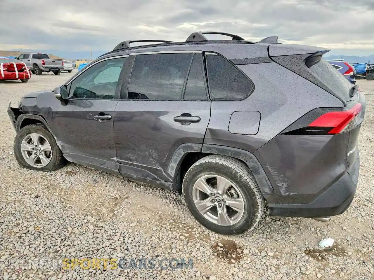 2 fotografías del automóvil dañado 2T3P1RFV4PC339810 TOYOTA RAV4 2023