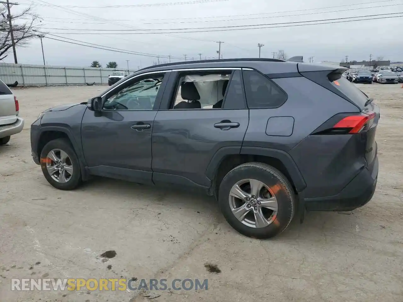 2 Photograph of a damaged car 2T3P1RFV4PC349740 TOYOTA RAV4 2023