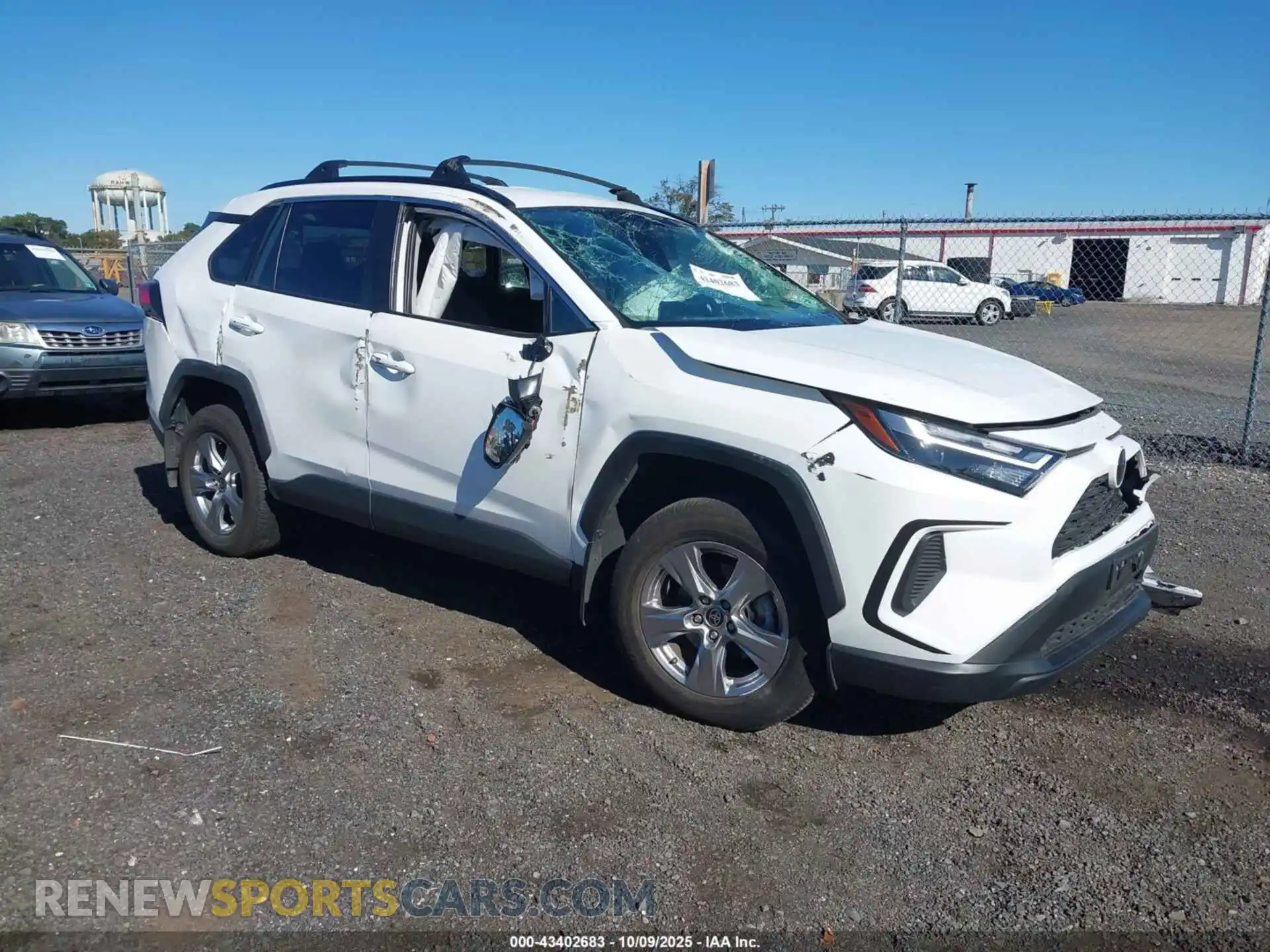 1 Photograph of a damaged car 2T3P1RFV4PC358695 TOYOTA RAV4 2023