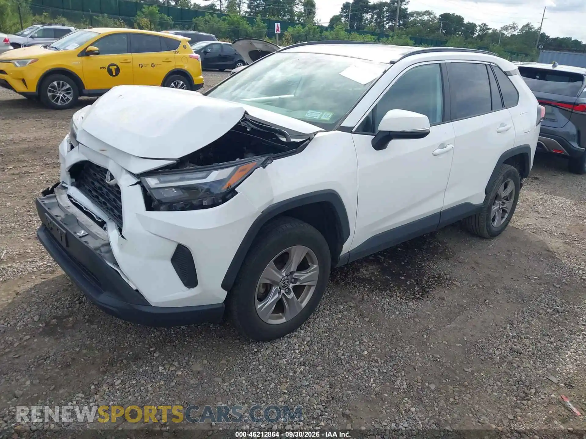 2 Photograph of a damaged car 2T3P1RFV4PW347128 TOYOTA RAV4 2023