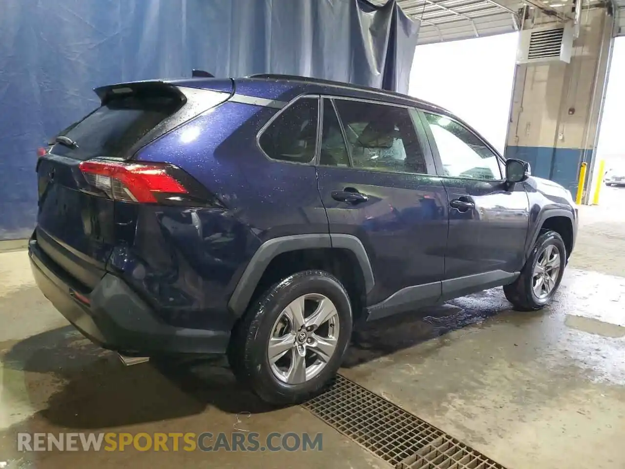 3 Фотография поврежденного автомобиля 2T3P1RFV4PW358940 TOYOTA RAV4 2023