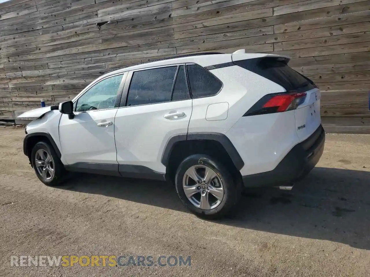 2 Photograph of a damaged car 2T3P1RFV4PW371316 TOYOTA RAV4 2023