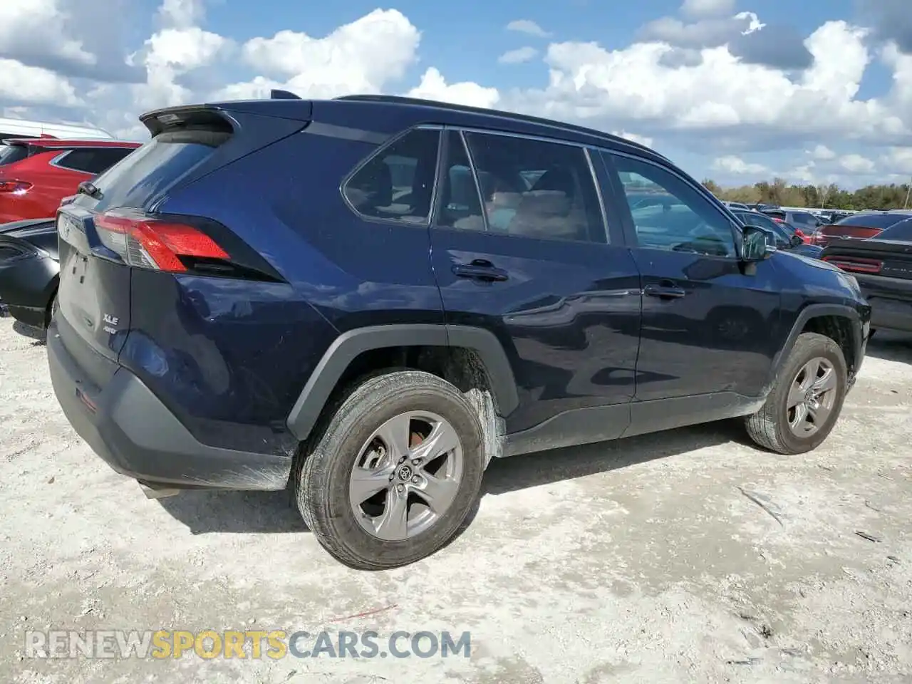3 Photograph of a damaged car 2T3P1RFV4PW374524 TOYOTA RAV4 2023