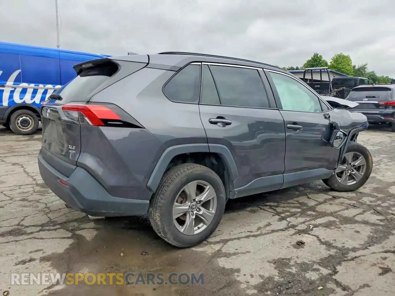 3 Photograph of a damaged car 2T3P1RFV4PW377455 TOYOTA RAV4 2023