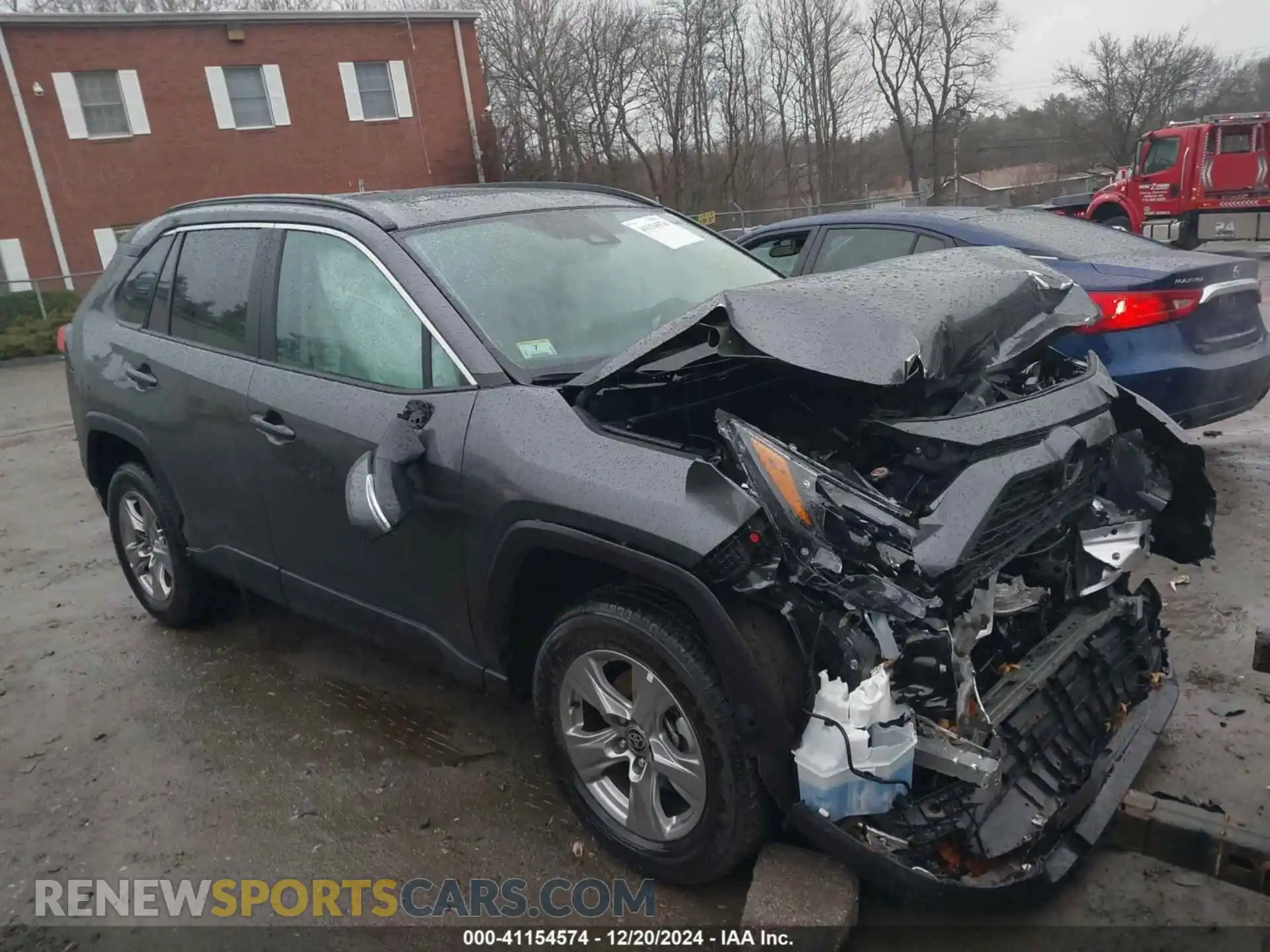 1 Photograph of a damaged car 2T3P1RFV5PC360956 TOYOTA RAV4 2023