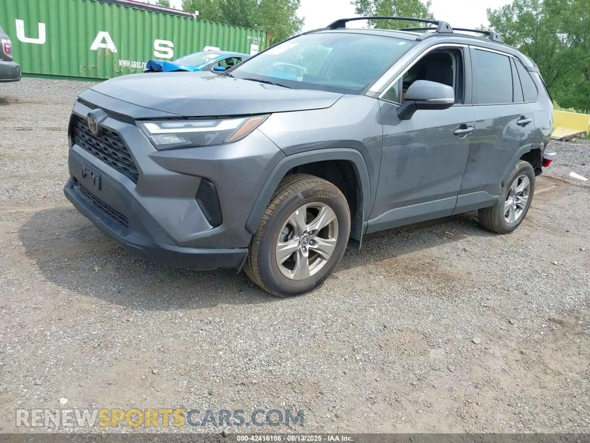 2 Photograph of a damaged car 2T3P1RFV5PC369009 TOYOTA RAV4 2023
