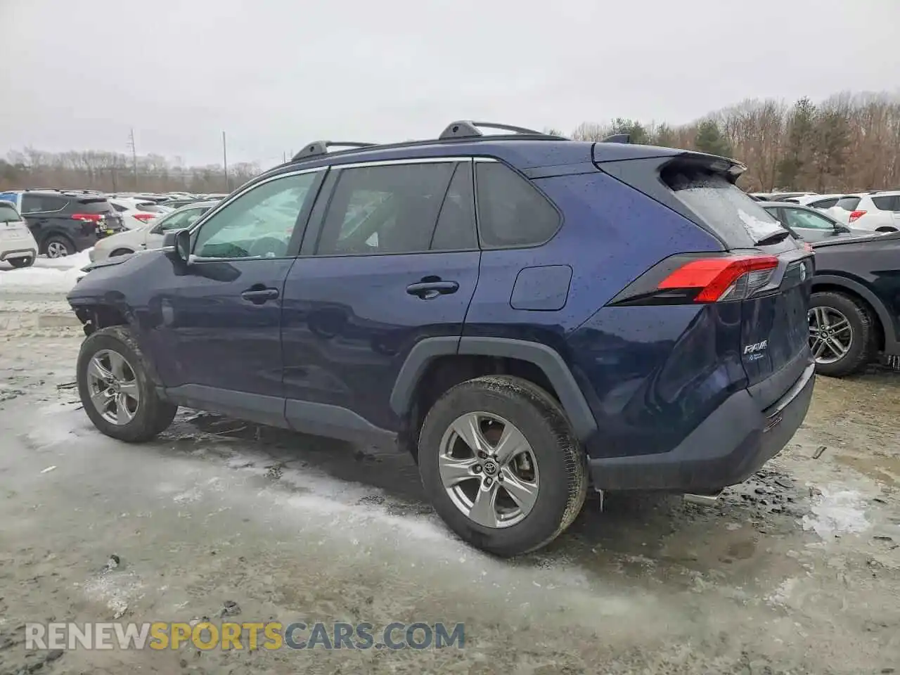2 fotografías del automóvil dañado 2T3P1RFV5PW334078 TOYOTA RAV4 2023