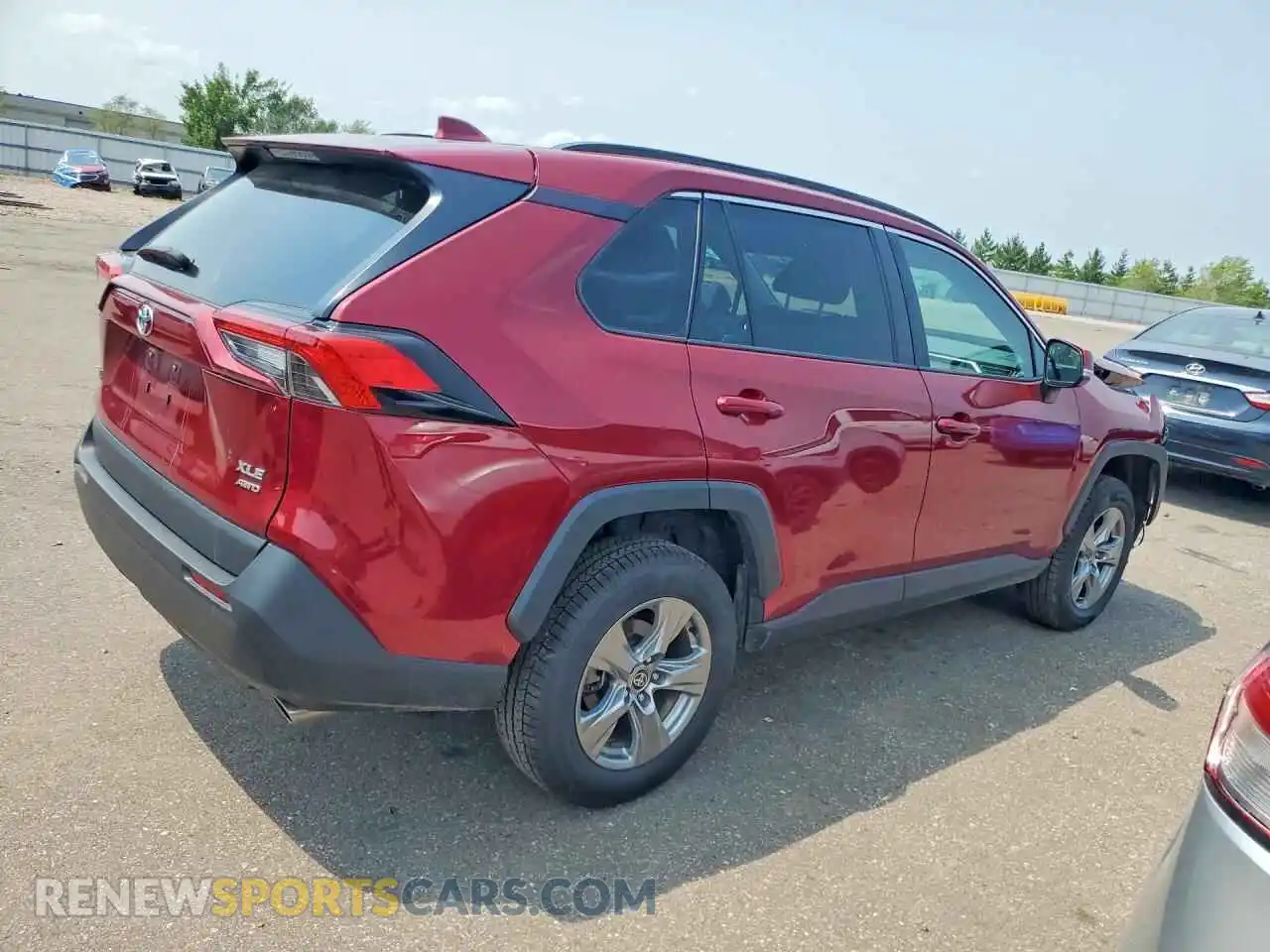 3 Фотография поврежденного автомобиля 2T3P1RFV5PW370692 TOYOTA RAV4 2023