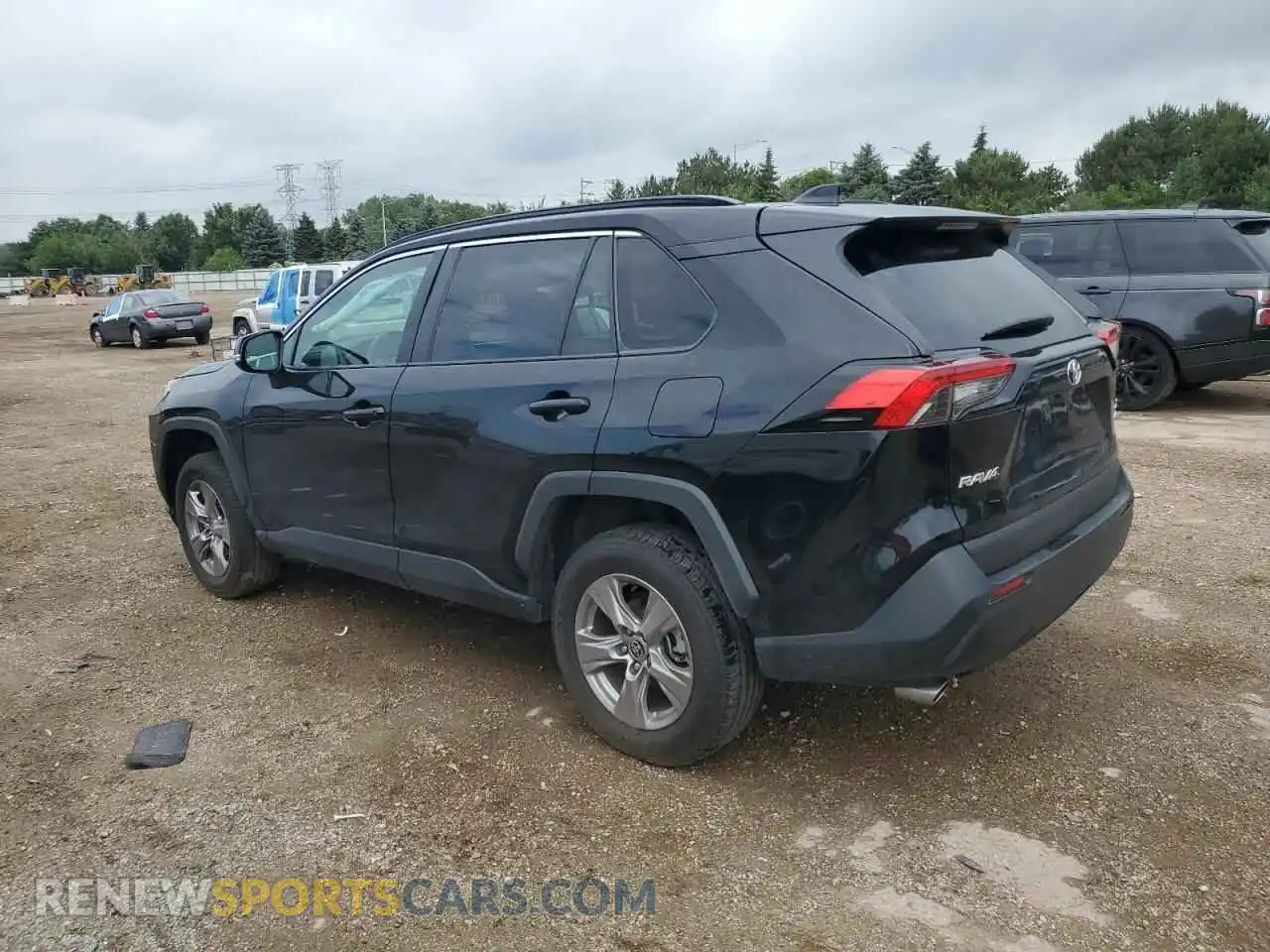 2 Photograph of a damaged car 2T3P1RFV5PW375780 TOYOTA RAV4 2023