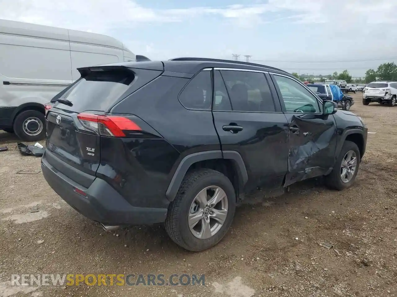 3 Photograph of a damaged car 2T3P1RFV5PW375780 TOYOTA RAV4 2023