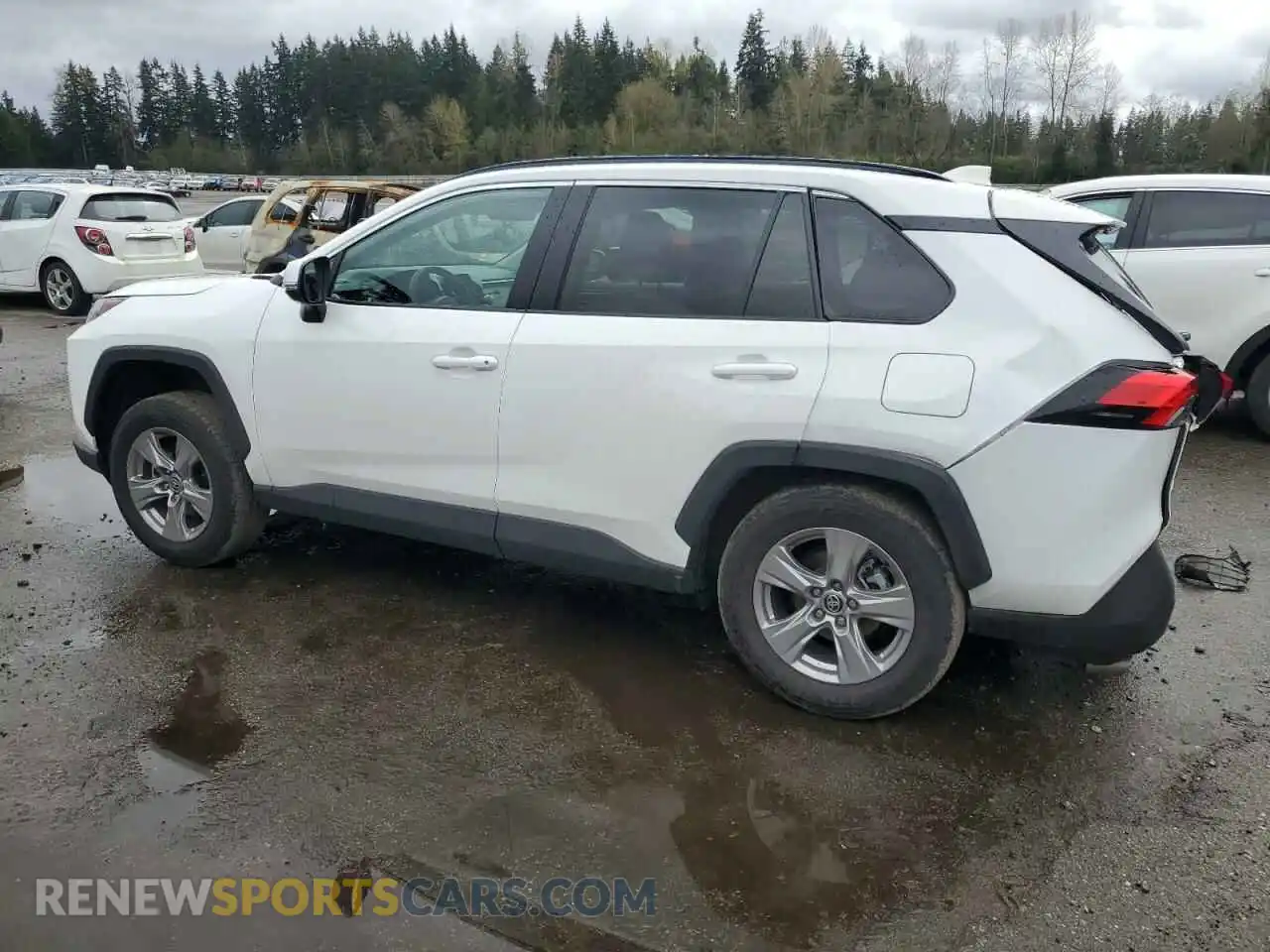 2 Photograph of a damaged car 2T3P1RFV7PW347947 TOYOTA RAV4 2023