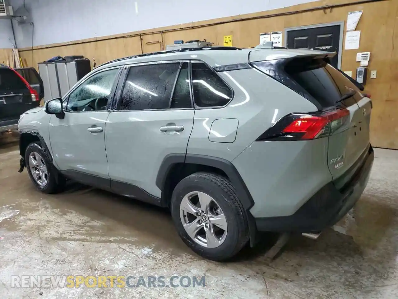 2 Photograph of a damaged car 2T3P1RFV7PW372041 TOYOTA RAV4 2023
