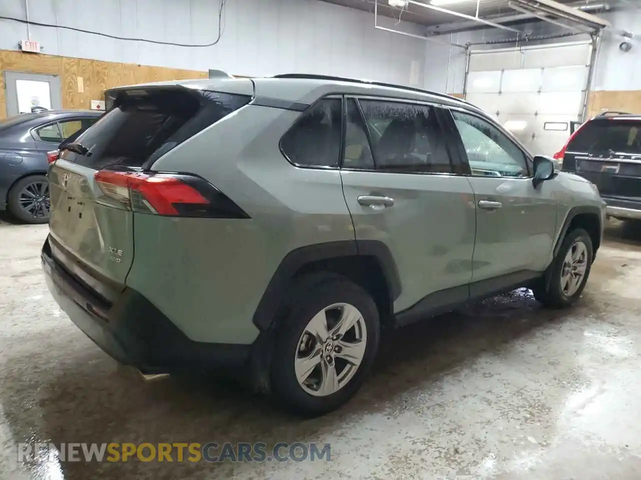 3 Photograph of a damaged car 2T3P1RFV7PW372041 TOYOTA RAV4 2023