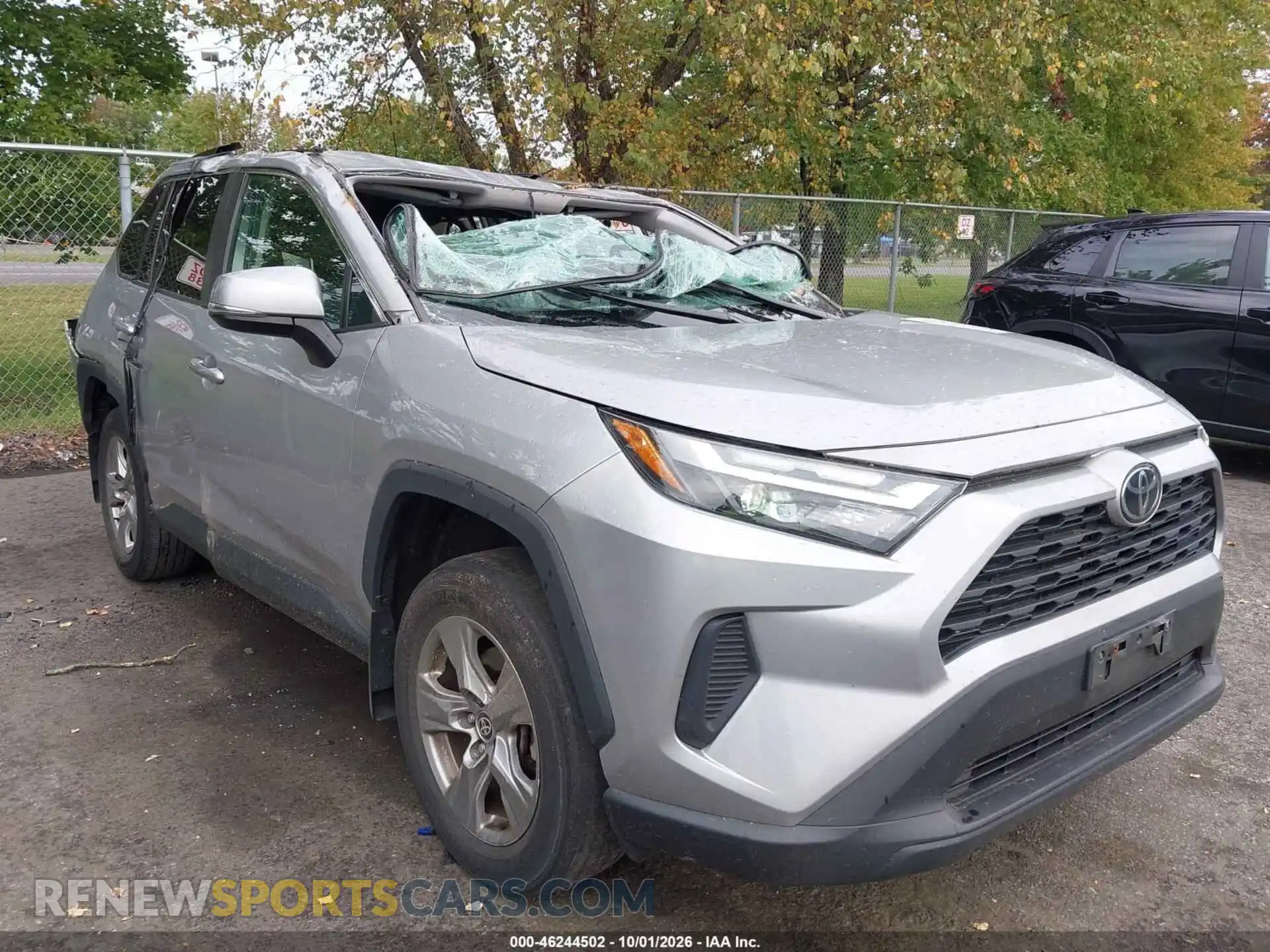 1 Photograph of a damaged car 2T3P1RFV7PW378633 TOYOTA RAV4 2023