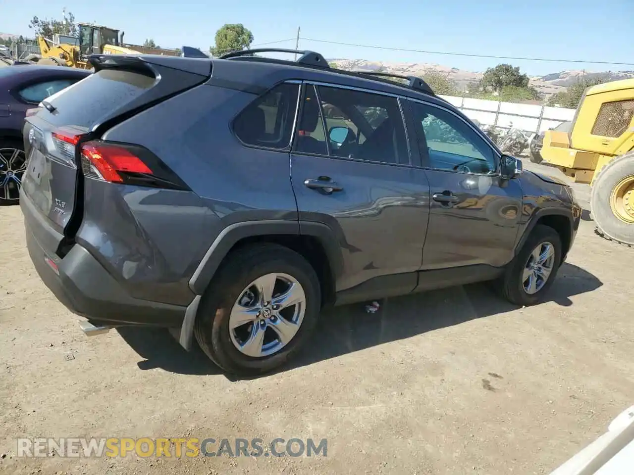 3 Photograph of a damaged car 2T3P1RFV7PW379751 TOYOTA RAV4 2023