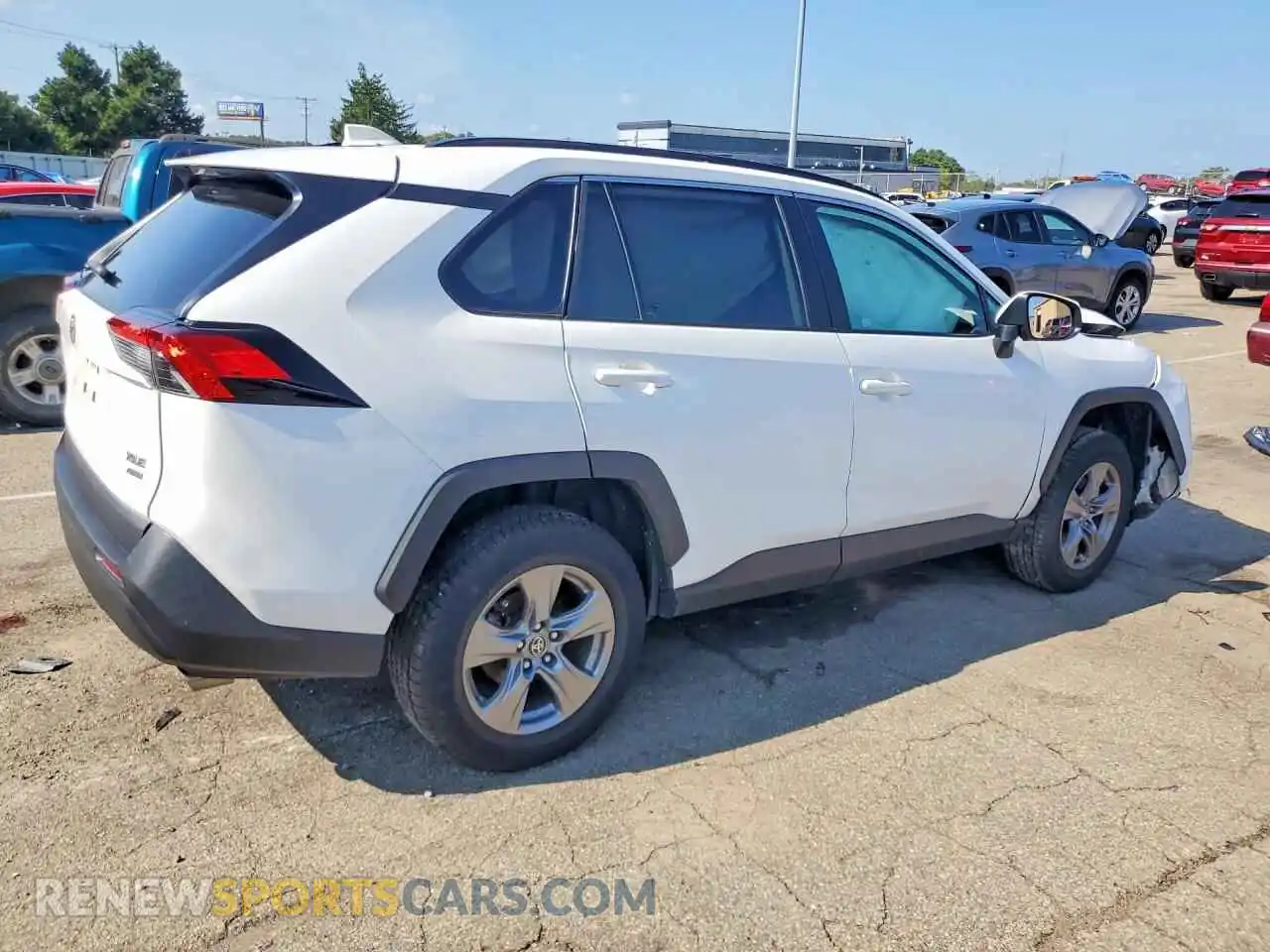 3 fotografías del automóvil dañado 2T3P1RFV7PW397148 TOYOTA RAV4 2023