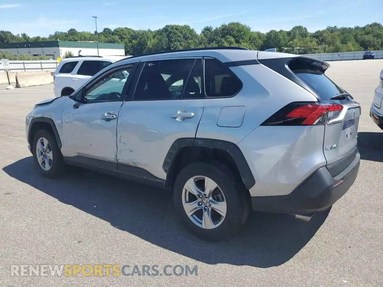 2 Фотография поврежденного автомобиля 2T3P1RFV8PC364953 TOYOTA RAV4 2023