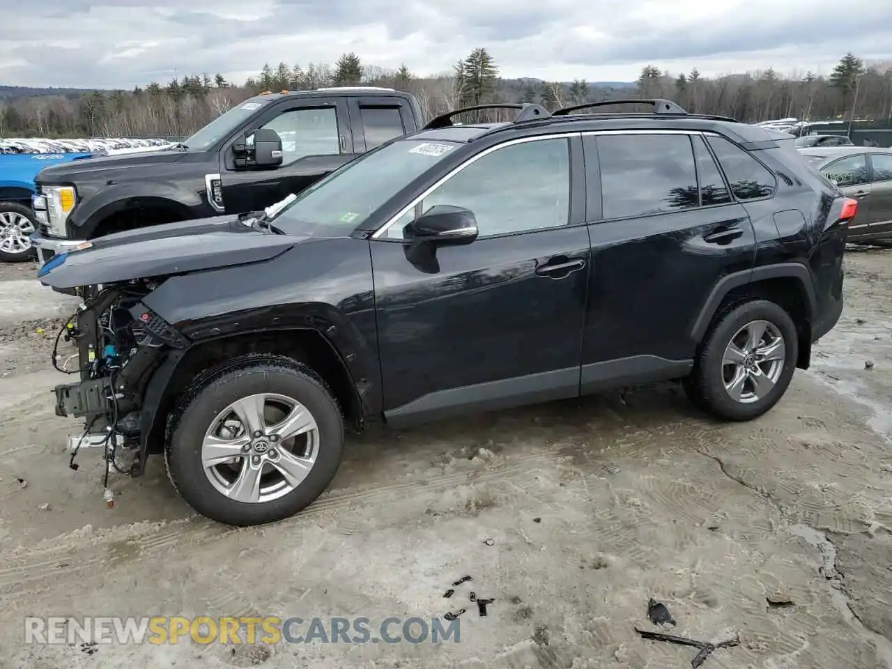 1 Photograph of a damaged car 2T3P1RFV8PC374642 TOYOTA RAV4 2023