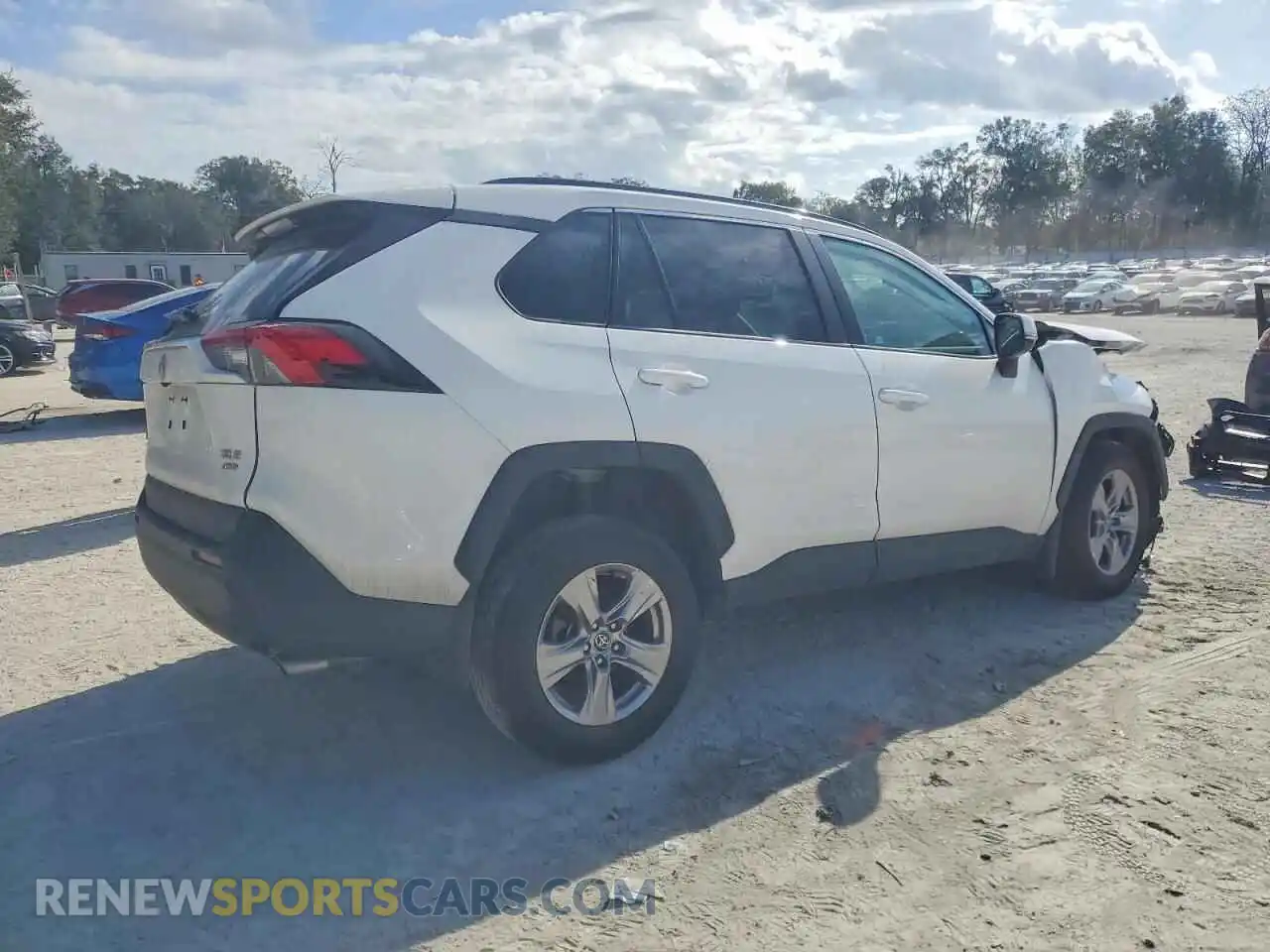 3 fotografías del automóvil dañado 2T3P1RFV8PW356754 TOYOTA RAV4 2023