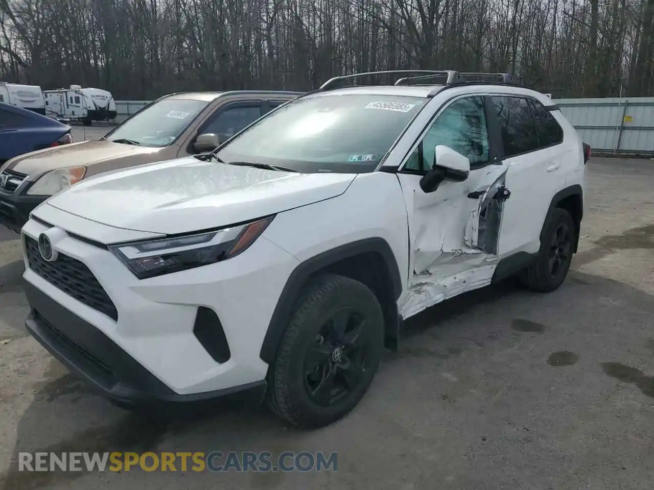 1 Photograph of a damaged car 2T3P1RFV9PC390400 TOYOTA RAV4 2023