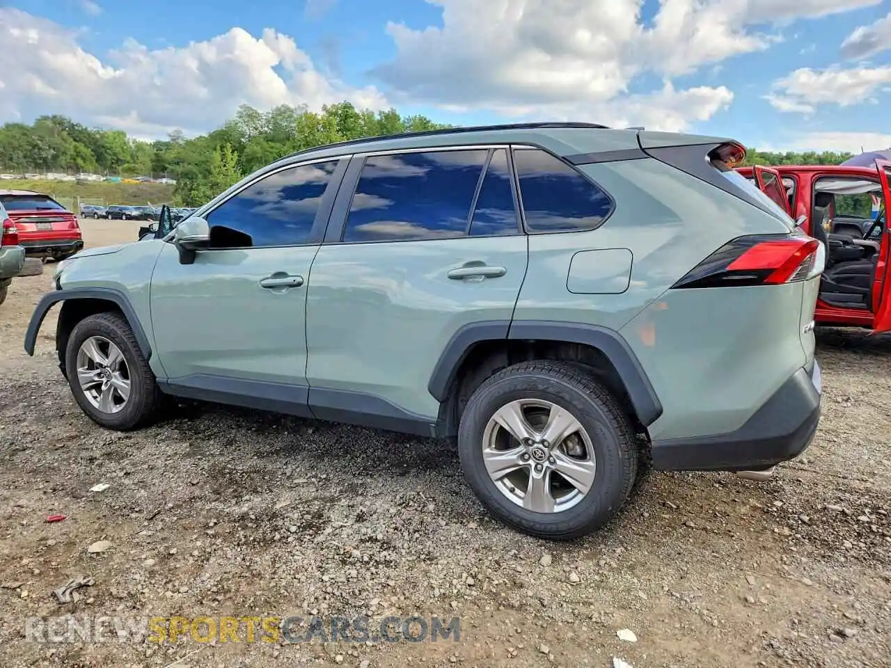 2 Photograph of a damaged car 2T3P1RFV9PW365706 TOYOTA RAV4 2023