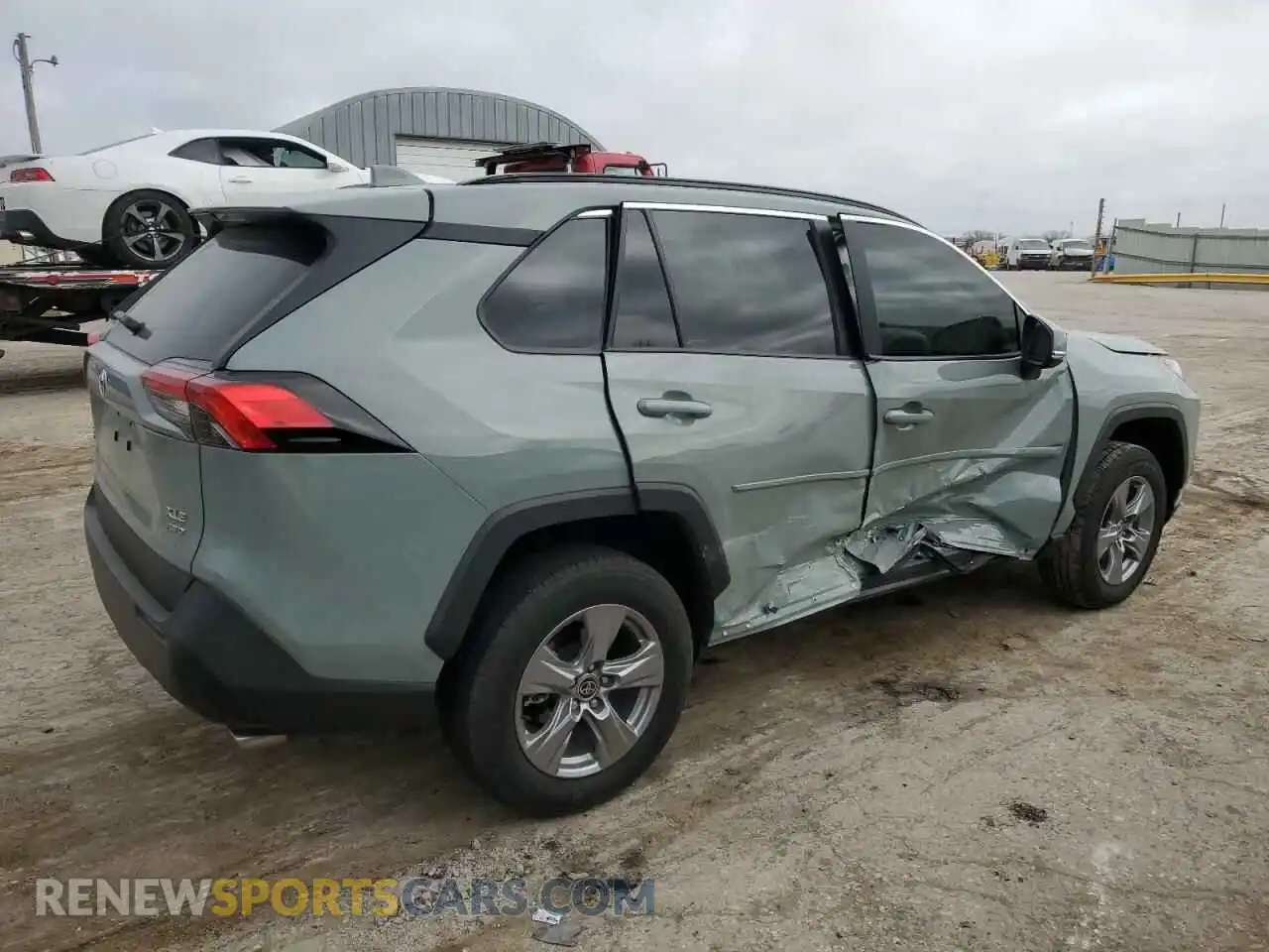 3 Фотография поврежденного автомобиля 2T3P1RFV9PW374230 TOYOTA RAV4 2023