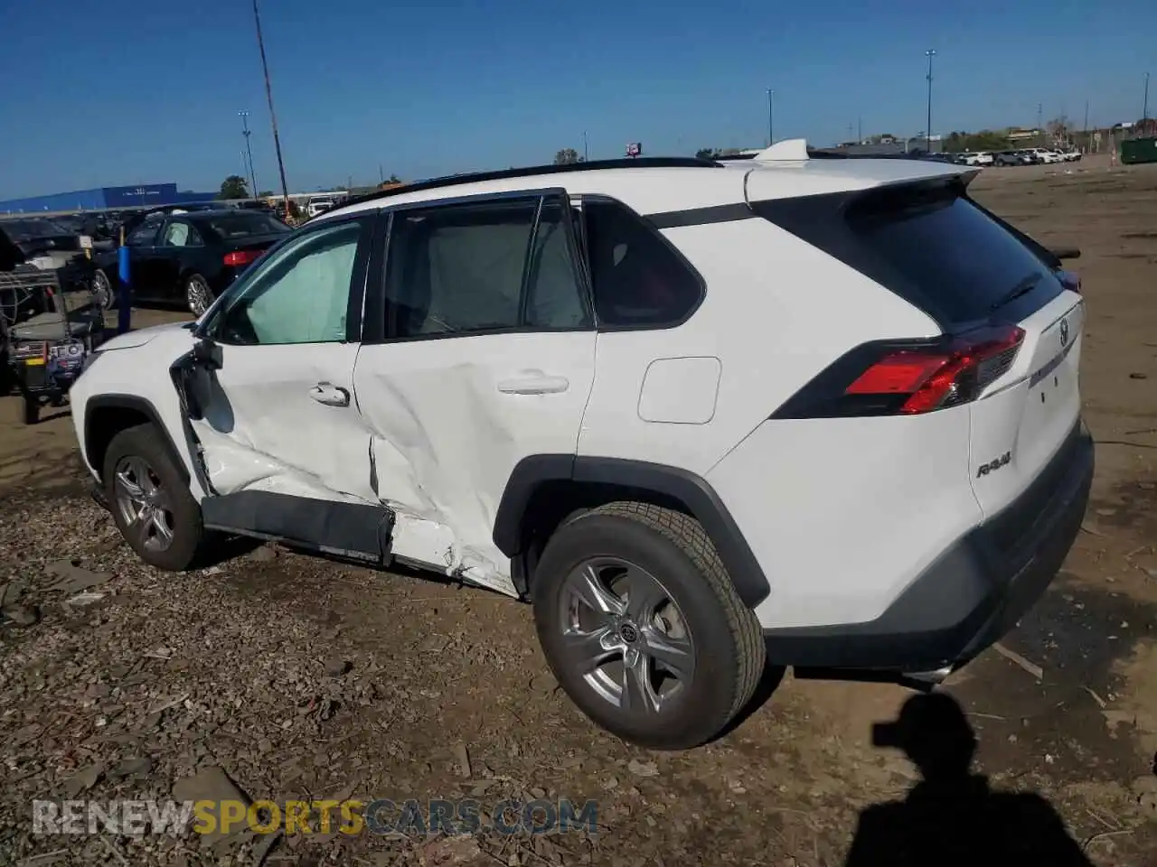 2 Photograph of a damaged car 2T3P1RFV9PW382831 TOYOTA RAV4 2023