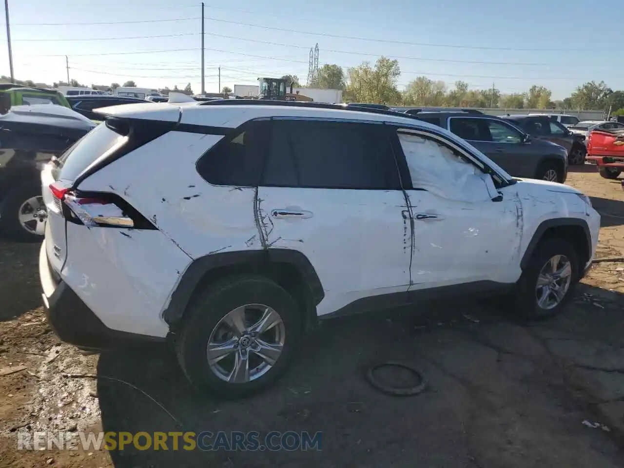 3 Photograph of a damaged car 2T3P1RFV9PW382831 TOYOTA RAV4 2023