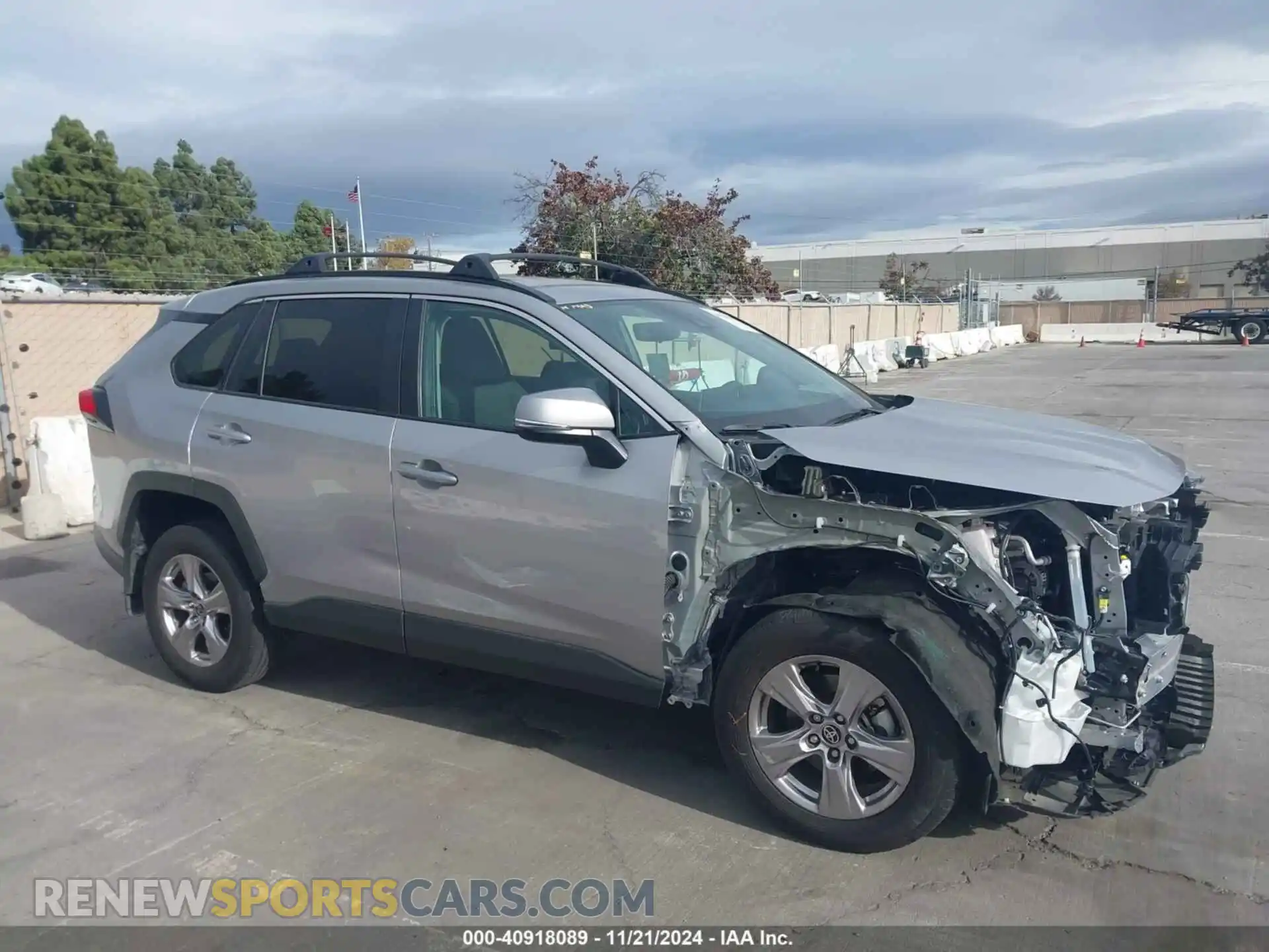 1 Photograph of a damaged car 2T3P1RFVXPC371399 TOYOTA RAV4 2023