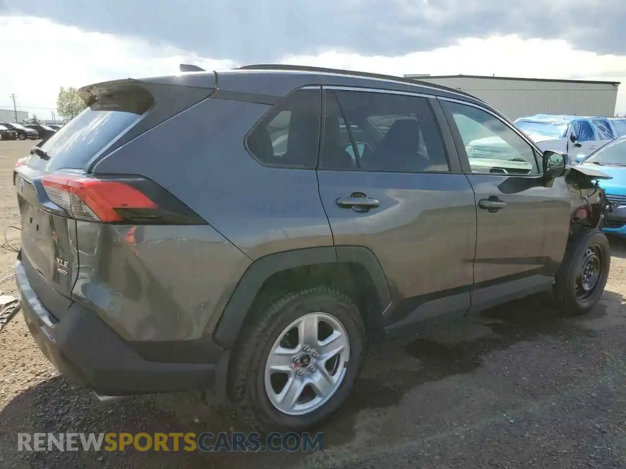 3 Photograph of a damaged car 2T3R1RFV4PC327536 TOYOTA RAV4 2023