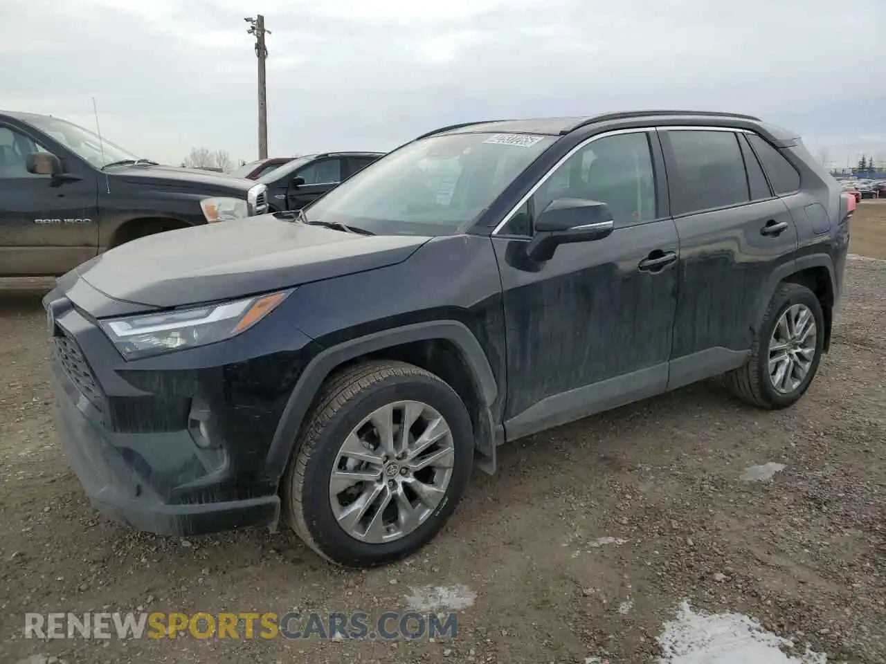 1 Photograph of a damaged car 2T3R1RFV8PC335915 TOYOTA RAV4 2023