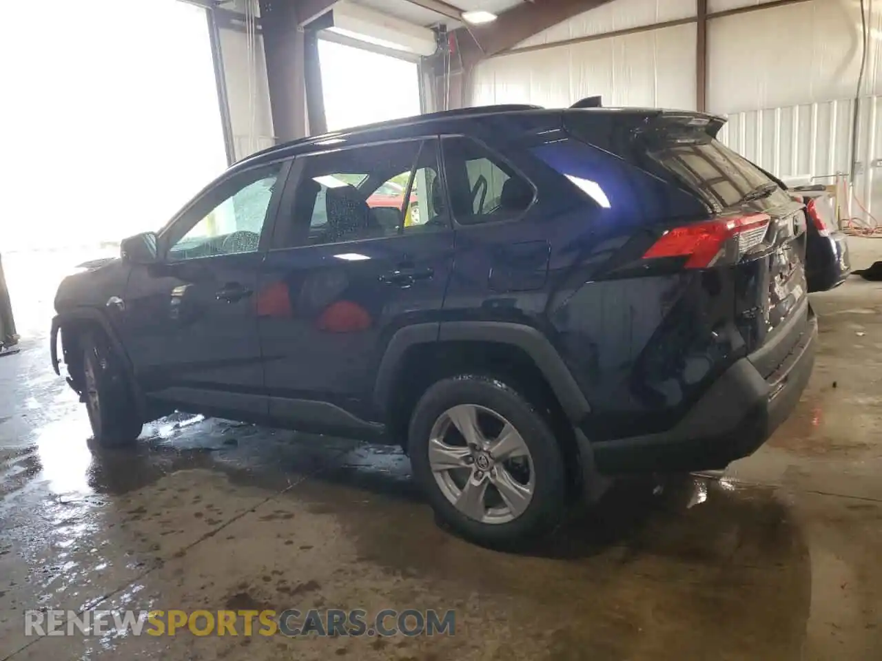 2 Фотография поврежденного автомобиля 2T3RWRFV0PW185458 TOYOTA RAV4 2023
