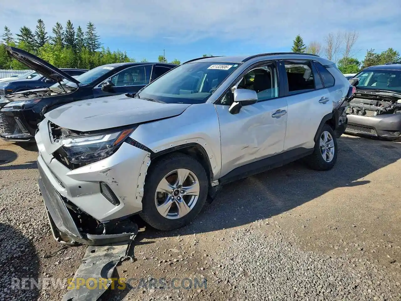 1 Photograph of a damaged car 2T3RWRFV3PW166337 TOYOTA RAV4 2023