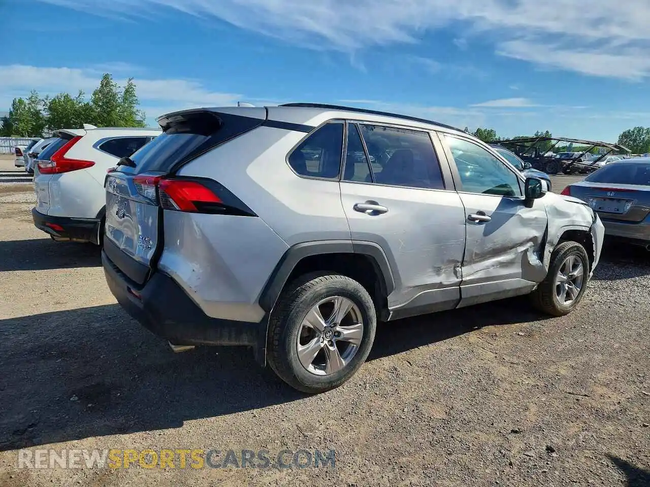 3 Photograph of a damaged car 2T3RWRFV3PW166337 TOYOTA RAV4 2023