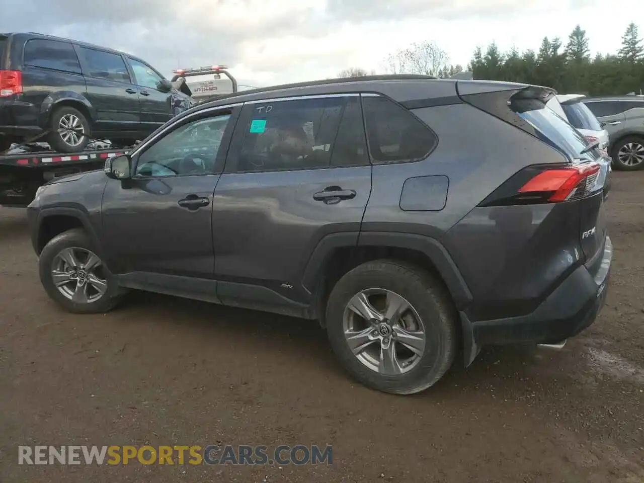 2 Photograph of a damaged car 2T3RWRFV3PW181355 TOYOTA RAV4 2023
