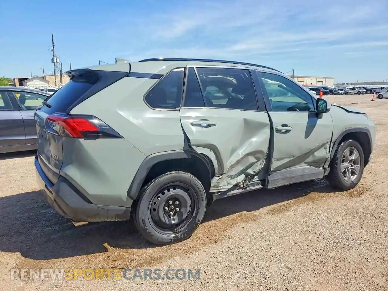3 Photograph of a damaged car 2T3RWRFV9PW182977 TOYOTA RAV4 2023