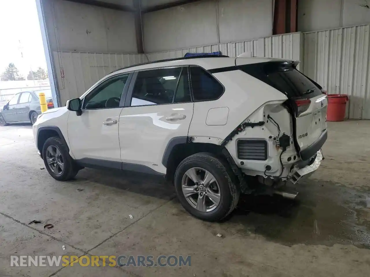 2 Photograph of a damaged car 2T3RWRFV9PW184759 TOYOTA RAV4 2023