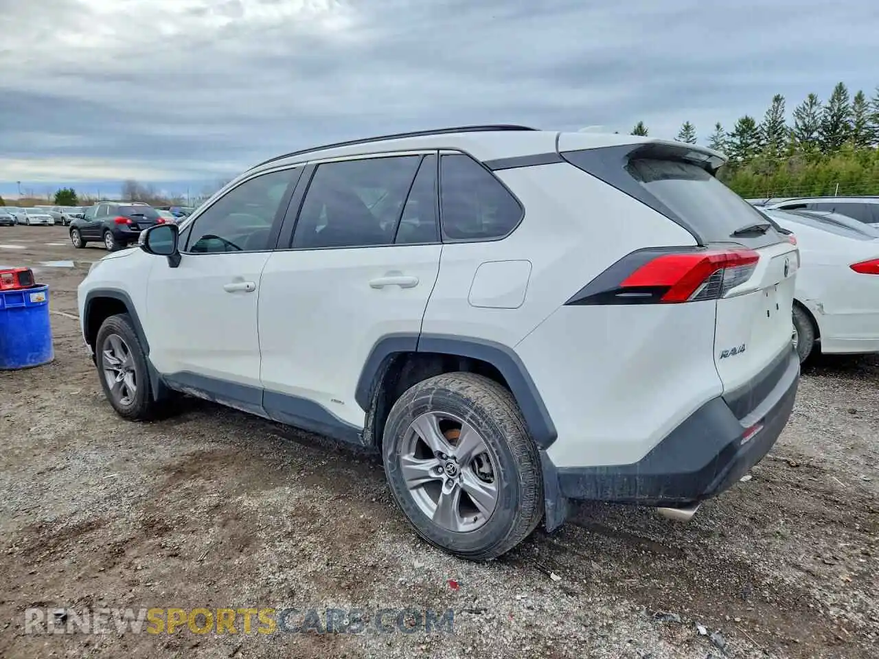 2 Photograph of a damaged car 2T3RWRFVXPW181269 TOYOTA RAV4 2023